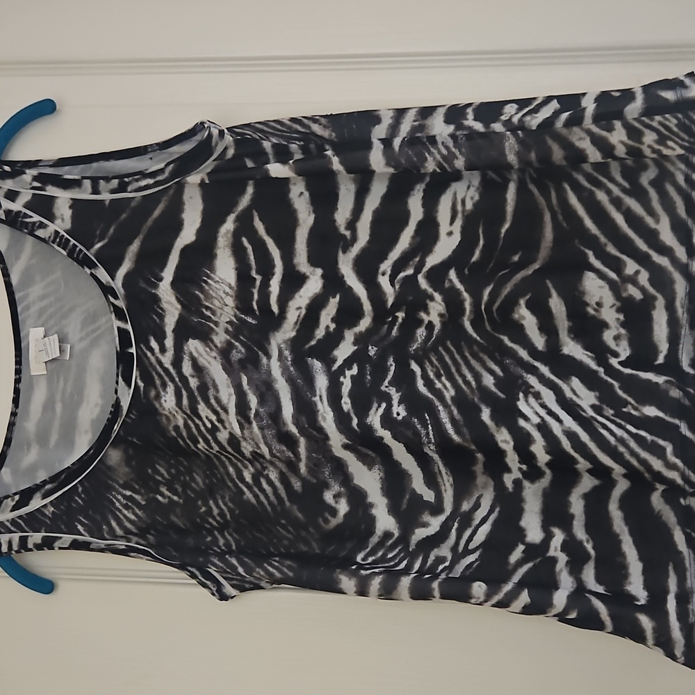 Chico's Gray Patterned Top